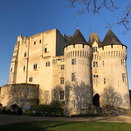 Les Marches Du Chateau - Gite Centre De Nogent-Le-Rotrou Exterior foto